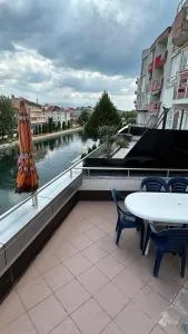 Riverside Apartment - 斯特鲁加