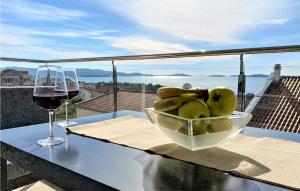 Nice Apartment In Sibenik With Kitchen