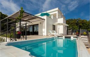 Nice Home In Malinska - 5hvězdičkové hotely ve městě Malinska