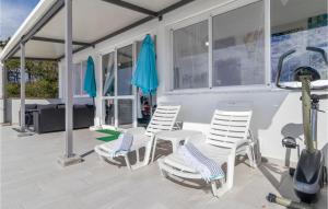 Nice Home In Malinska