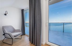 4 Bedroom Stunning Home In Prizna