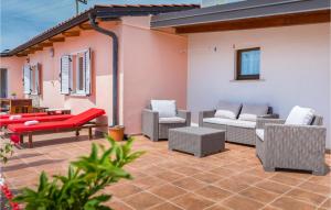 Amazing Home In Rovinj With Kitchen