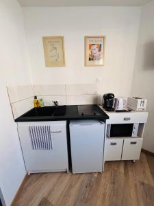 Appartements A cote de la Gare : Studio