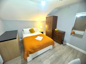 Central London Private Bedrooms in Finsbury Park Station