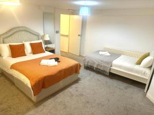 Central London Private Bedrooms in Finsbury Park Station