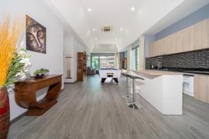 Vanille Villa in Balinese style with swimming pool