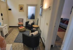 Bright close to downtown