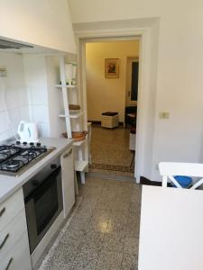 Bright close to downtown