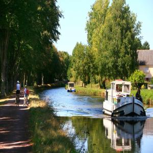 Maisons d'hotes Chateau Bily B&B Hotel : photos des chambres