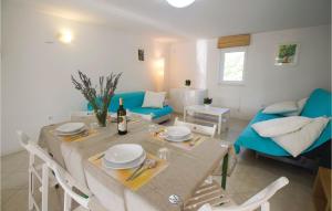 Holiday Home Santalezi Croatia