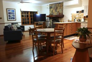 Lakefront holiday villa