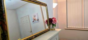 Spacious-City-Late Self Checkin