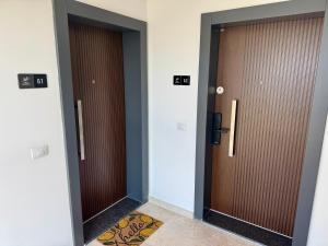 Solid Residence Melody