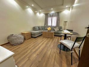 Spacious 3-Bedroom Retreat in Batha Quraish