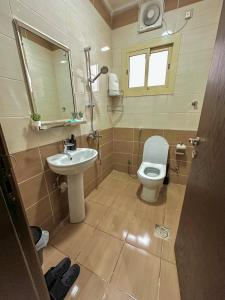 Spacious 3-Bedroom Retreat in Batha Quraish