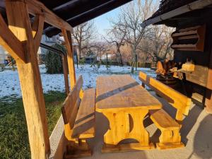 Holiday home Hižica v plavem trnacu