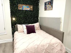 Brand New Modern Flat, Heart of University City