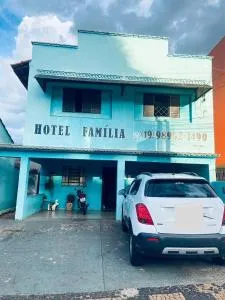 Hotel Família - 圣丽塔-杜帕萨夸特鲁