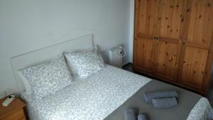 BNB LOLA - Habitacion con Baño privado en el pasillo y aire acondicionado