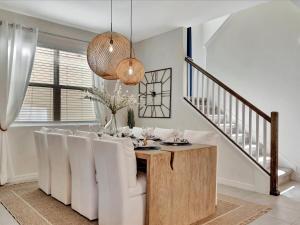 Disney Universal Vacation Villa