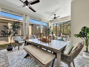 Disney Universal Vacation Villa