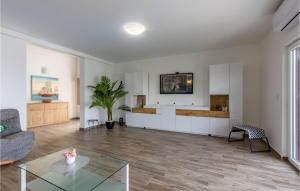 Nice Apartment In Kraljevica 