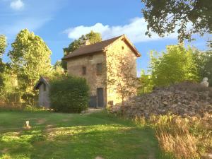 Maison charmante à Charron avec piscine partagée