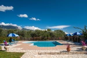 Leventis Villas Complex with Shared Pool Kefalloniá Greece