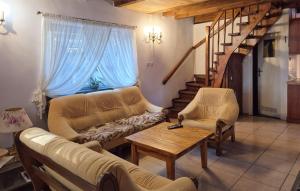 3 Bedroom Beautiful Home In Pogorzelica