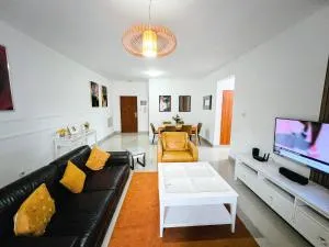 Beautiful 3-Bed Apartment in Kilamba - Luanda - Camama