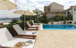 Holiday Home Okrug Donji Osoje