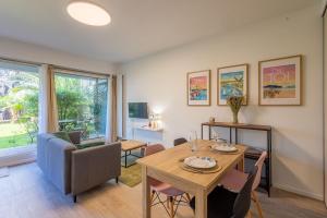 Appart cosy et terrasse en ville