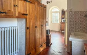 Maisons de vacances Beautiful Home In Saint-Ambroix : photos des chambres
