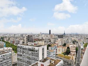 Bright studio with balcony - 2P- Eiffel Tower view