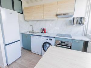 Charming apartment with 1 BDR 2 P Muette 16 ème