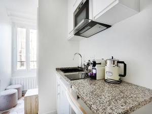 Cosy Studio 2P - Quais de Seine Eiffel Tower