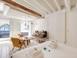 Cosy studio 2 pers ST GERMAIN DES PRES ODEON -
