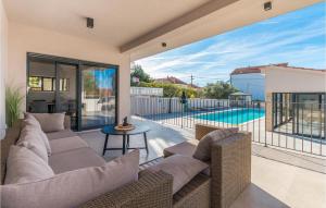 Cozy Home In Biograd Na Moru With Sauna