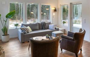 2 Bedroom Stunning Home In Mönsterås