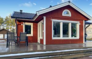2 Bedroom Stunning Home In Mönsterås