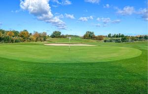 Awesome Apartment In Hohen Wieschendorf