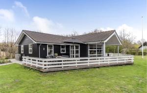 Lovely Home In Humble With Sauna