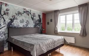 3 Bedroom Awesome Home In Stöllet