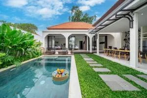 Brand New 4BDR Villa - Cozy and Stylish - CANGGU with Breathtaking Stunning View - 乌玛拉斯