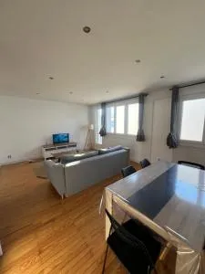 Grand Appartement avec Garage - Durtol