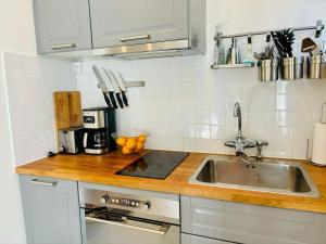 Fully equipped studio in Alppila