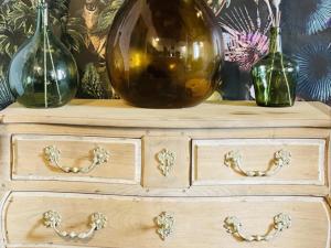 Studio cosy avec jardin et spa à Montaigu-le-Blin - FR-1-489-520