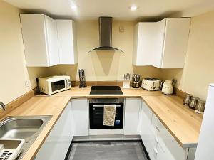 The Idyllic City Centre Stay I Free Parking II