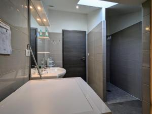 Appartements Appartement cosy, 2 chambres et parking prive, proche des Vosges - FR-1-589-780 : photos des chambres