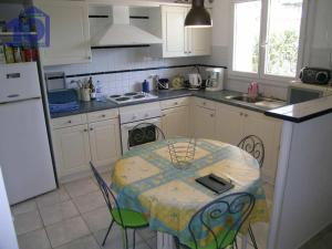 Villa 8 Pers avec Garage et Piscine à 450m de la Plage - FR-1-781-84